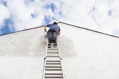 Peinture extérieure à Urtière — façades et ravalement